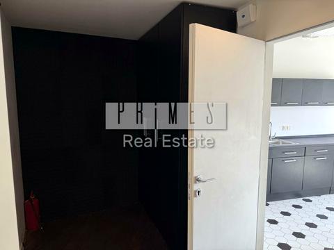 комерційна за адресою Лесі Українки бульв., 6