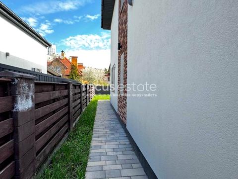 будинок за адресою Олени Теліги вул., 7