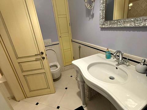 квартира за адресою В'ячеслава Чорновола вул., 27