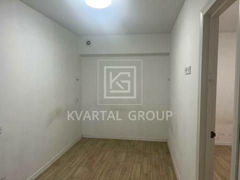 комерційна за адресою Білокур вул. (Курська), 8а