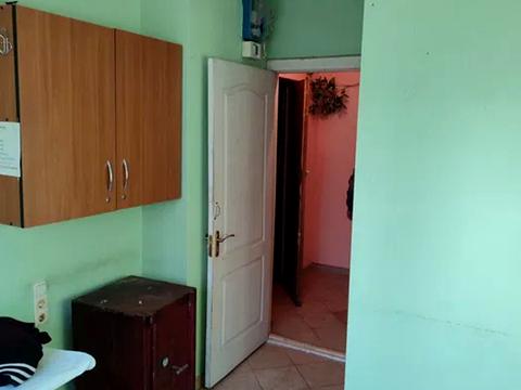 комерційна за адресою Васильківська вул., 38