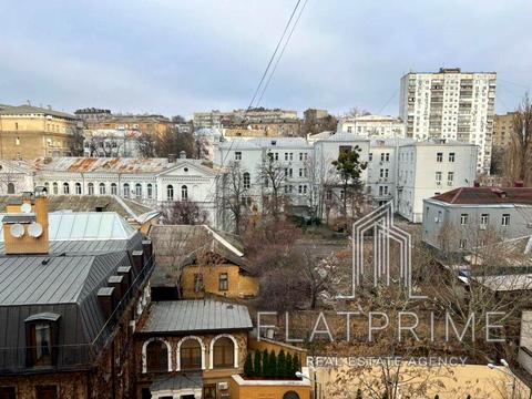 квартира по адресу Жилянская ул., 72