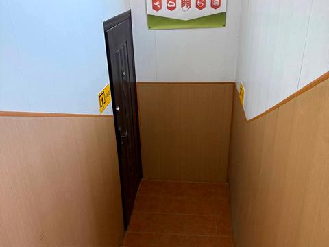 комерційна за адресою Завадського вул., 54