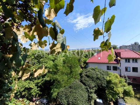 квартира за адресою Михайла Вербицького вул. (Декабристів), 43