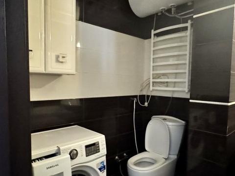 квартира за адресою Зоопаркова вул., 10
