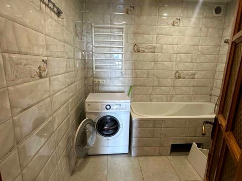 квартира за адресою Калинова вул., 81