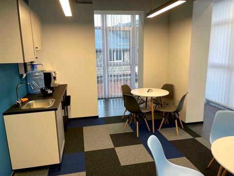 коммерческая по адресу Героев УПА ул., 71