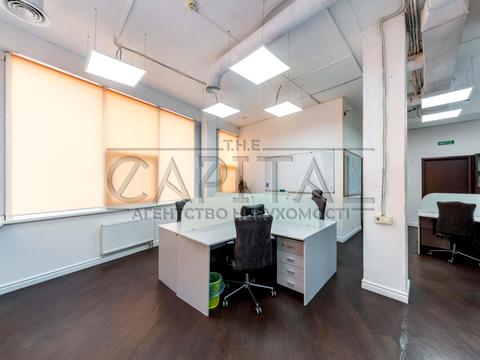 комерційна за адресою вул. Коновальця Євгена, 44Б