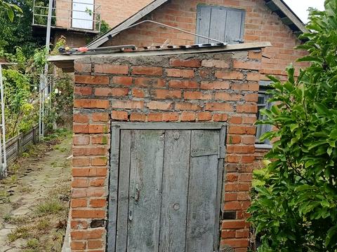 будинок за адресою Крутнів Яр вул., 2