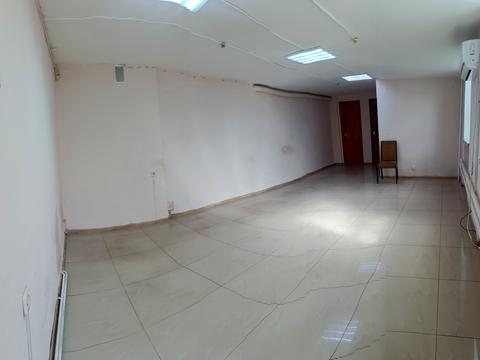 коммерческая по адресу Харьківська, 38