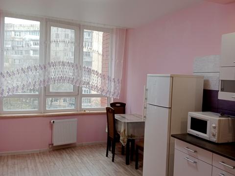 квартира за адресою Владислава Бувалкіна вул. (Бочарова Генерала), 45