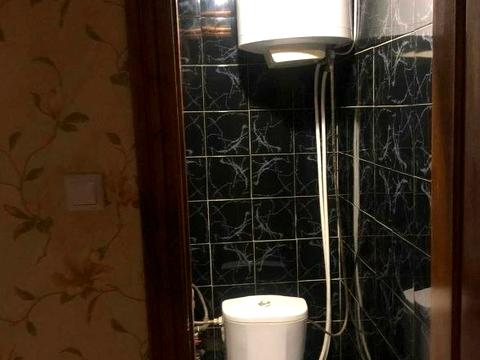 квартира за адресою Космонавтів вул., 4