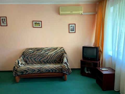 квартира за адресою Київ, Миколи Міхновського бульв. (Дружби народів), 19-А