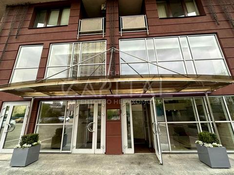 комерційна за адресою Тараса Шевченка бульв., 33-Б