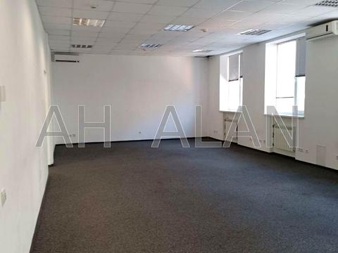 коммерческая по адресу Бехтеревский пер., 4-В