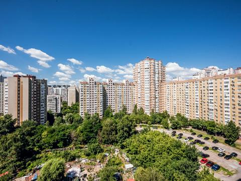 квартира за адресою Анни Ахматової вул., 35-А