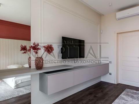 будинок за адресою Вишнева вул.