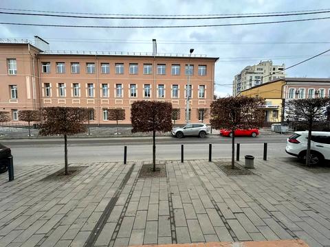 коммерческая по адресу Троицкая ул. (Красная), 4
