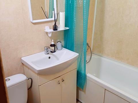 квартира за адресою Добровольчих батальйонів вул., 34