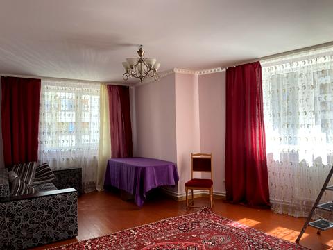 квартира за адресою Хотинська вул., 12