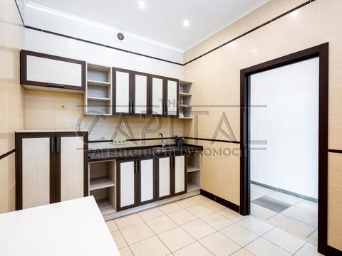 комерційна за адресою Київ, Кловський узвіз (Кловський), 7