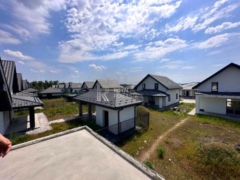 будинок за адресою с. Гнідин, паркова