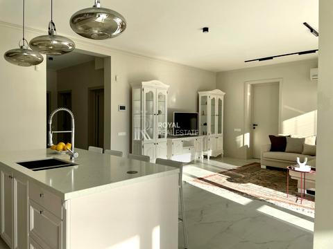 будинок за адресою с. Лісники, Ватутіна пров.