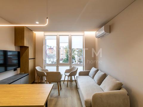 квартира за адресою Степана Бандери вул., 77-Б