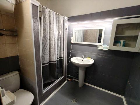 квартира за адресою Зарічна вул., 6