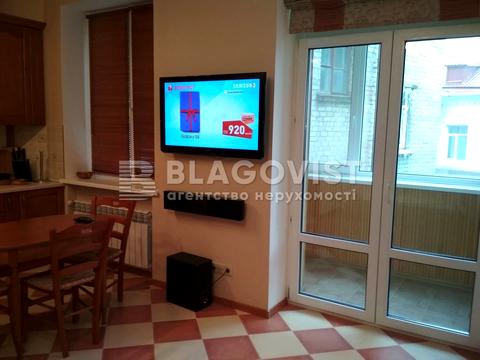 квартира за адресою Рейтарська вул., 2