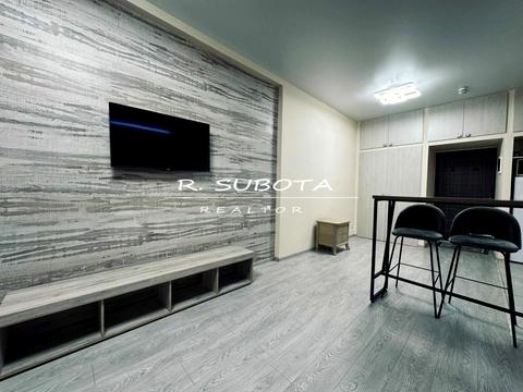 квартира за адресою Володимира Моссаковського вул. (Клари Цеткін), 7