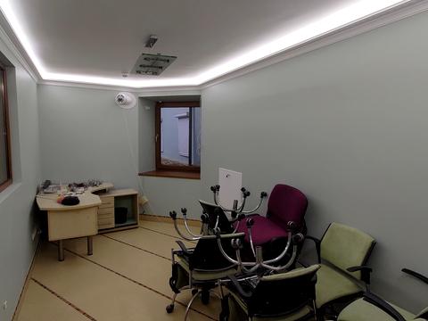 комерційна за адресою Львів, Дмитра Вітовського вул. (), 29