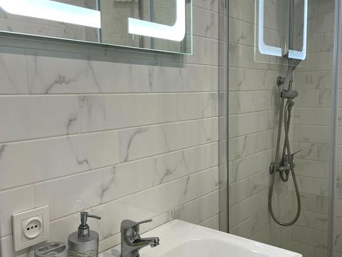 квартира за адресою Незалежності вул. (Титова), 17-А