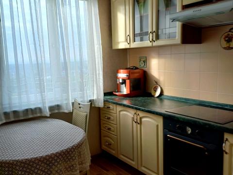 квартира за адресою Академіка Заболотного вул., 56