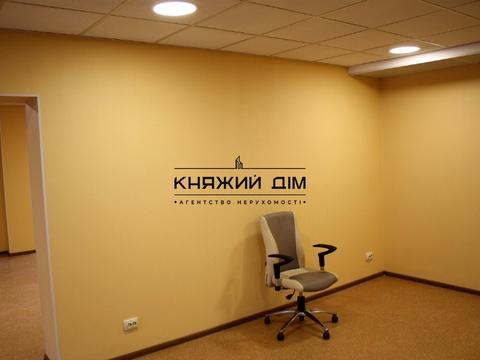 коммерческая по адресу Драгоманова ул., 1-А