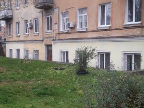 комерційна за адресою Петропавлівська вул., 48