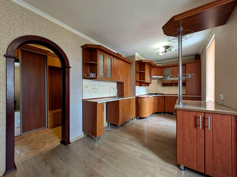 квартира за адресою Кулика і Гудачека вул. (Макарова), 56
