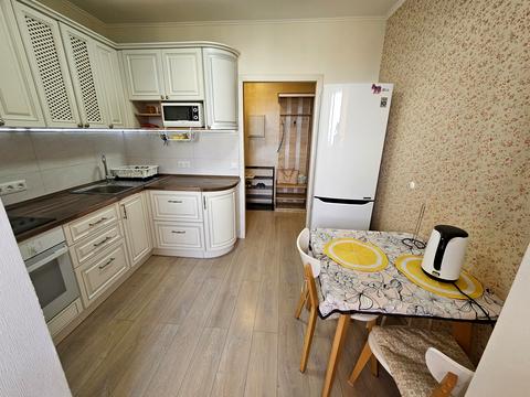квартира по адресу Юлии Здановской ул. (Ломоносова), 81-Б