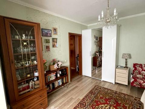 квартира за адресою Київ, Радунська вул., 26