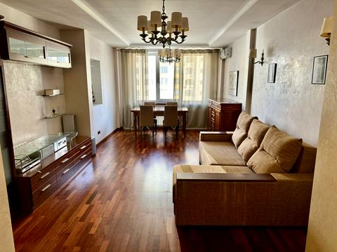 квартира за адресою Київ, В'ячеслава Чорновола вул., 20