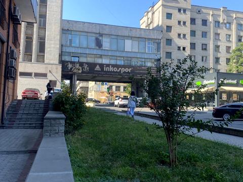 коммерческая по адресу Академика Чекмарёва ул., 2