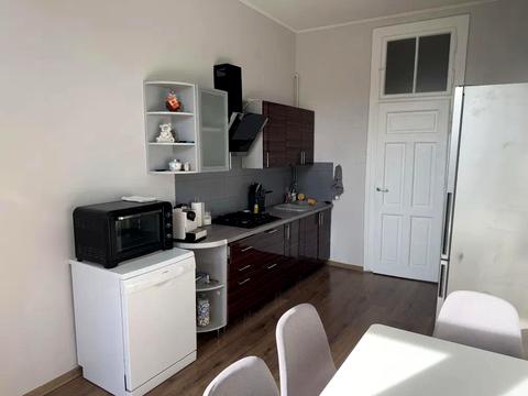 квартира за адресою Івана Вишенського вул., 20