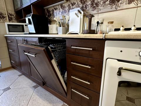 квартира за адресою Олександра Довженка вул., 9б