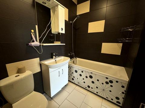 квартира за адресою Незалежності вул. (Титова), 12
