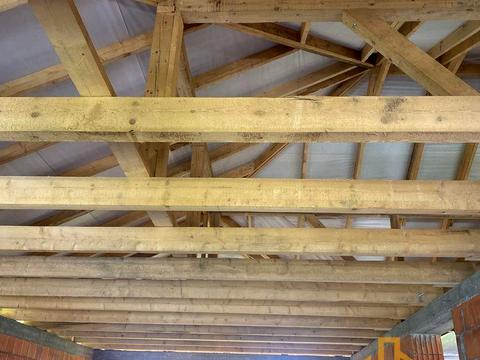 будинок за адресою с. Сторожниця, Суслікова, 3