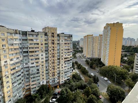 квартира за адресою Наталії Ужвій вул., 5