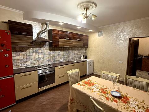 квартира по адресу Николая Ушакова ул., 1-Д