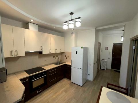 квартира за адресою Регенераторна вул., 4