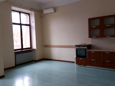 квартира по адресу Французский бульв., 11
