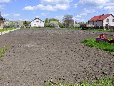 участок по адресу с. Ангеловка, Сонячна